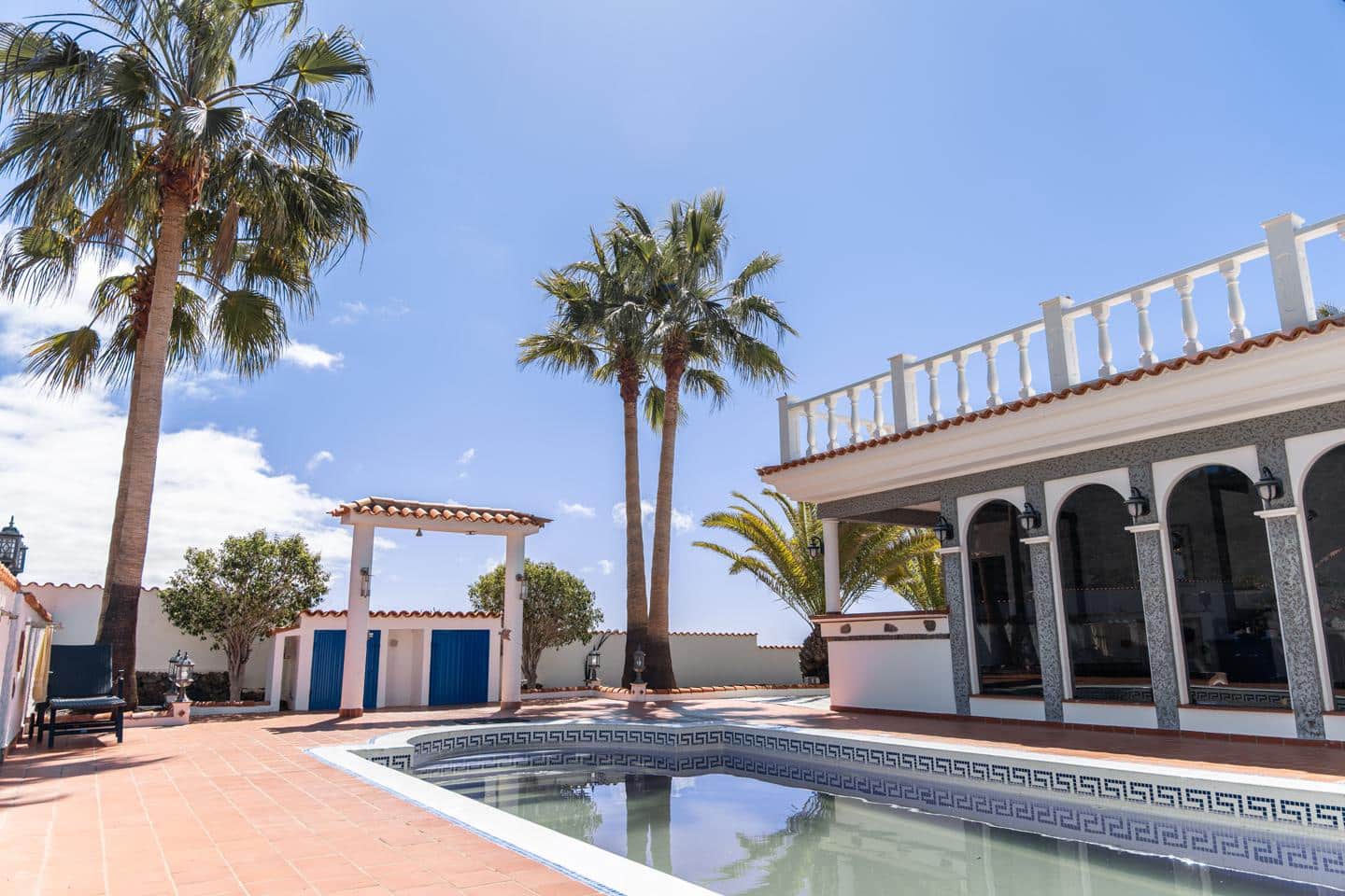 9 soverom Villa til salgs i Chio med svømmebasseng garasje - € 7 700 000 (Ref: 8929464)