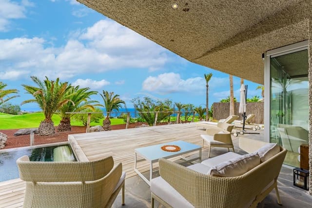 Chalet de 3 habitaciones en Guía de Isora en venta con piscina - 1.950.000 € (Ref: 9047155)