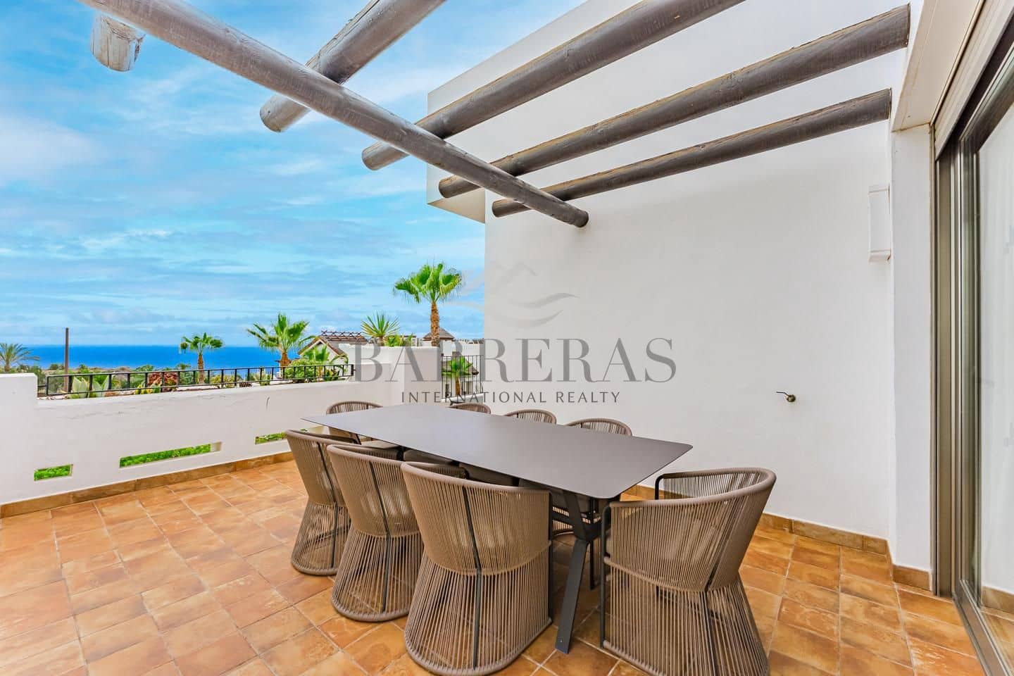 3 soveværelse Lejlighed til salg i Guia de Isora med swimmingpool garage - € 1.300.000 (Ref: 9080731)