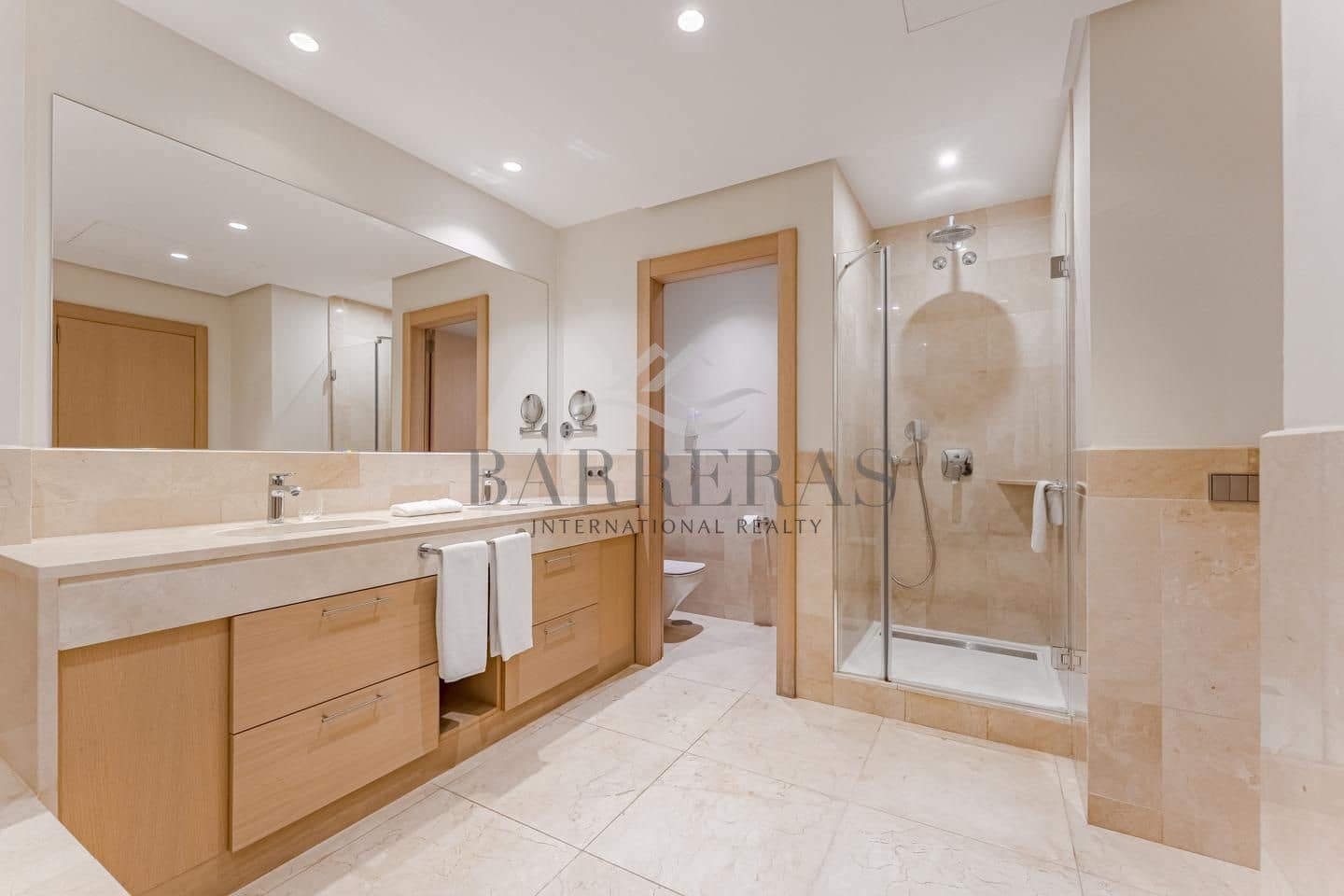 3 soveværelse Lejlighed til salg i Guia de Isora med swimmingpool garage - € 1.300.000 (Ref: 9080731)