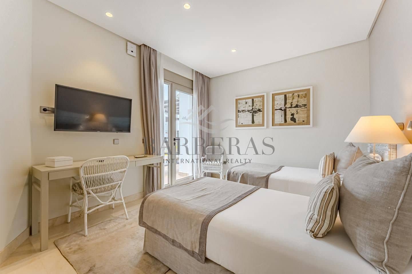 3 soveværelse Lejlighed til salg i Guia de Isora med swimmingpool garage - € 1.300.000 (Ref: 9080731)