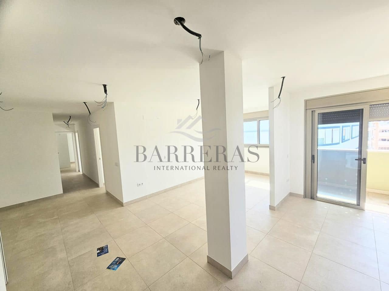 3 slaapkamer Flat te koop in Santa Cruz de Tenerife met garage - € 586.000 (Ref: 9113501)