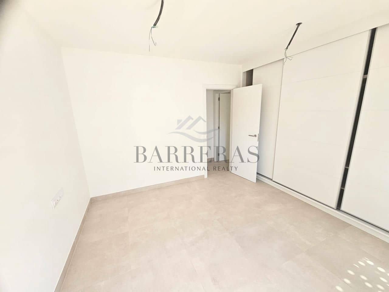 3 slaapkamer Flat te koop in Santa Cruz de Tenerife met garage - € 586.000 (Ref: 9113501)