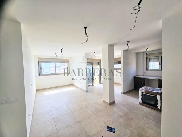 3 slaapkamer Flat te koop in Salamanca, Santa Cruz de Tenerife met garage - € 586.000 (Ref: 9113501)