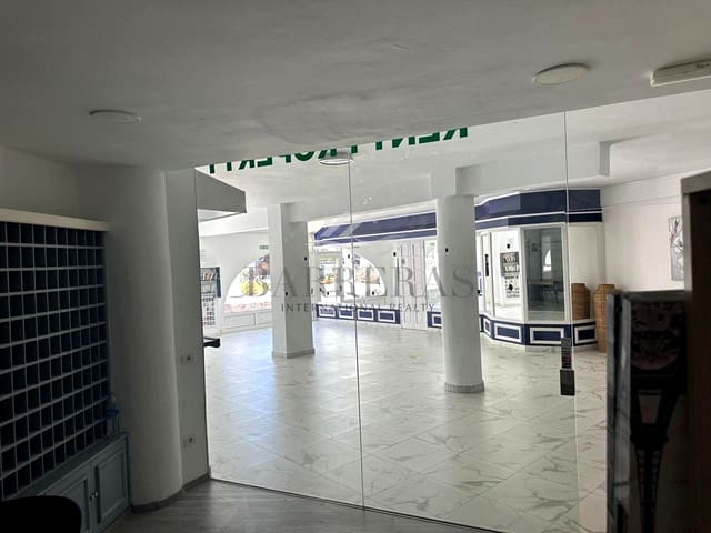 Kantoor te huur in Playa de las Americas, Arona - € 1.200 (Ref: 9235275)