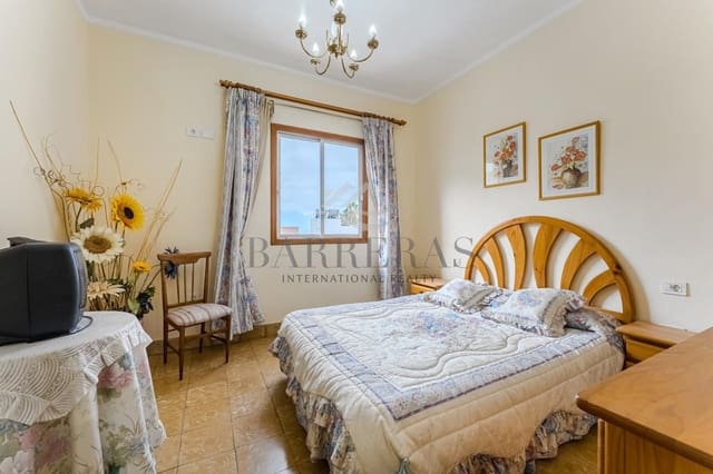 Chalet de 4 habitaciones en Valle de San Lorenzo, Arona en venta - 487.000 € (Ref: 9261972)