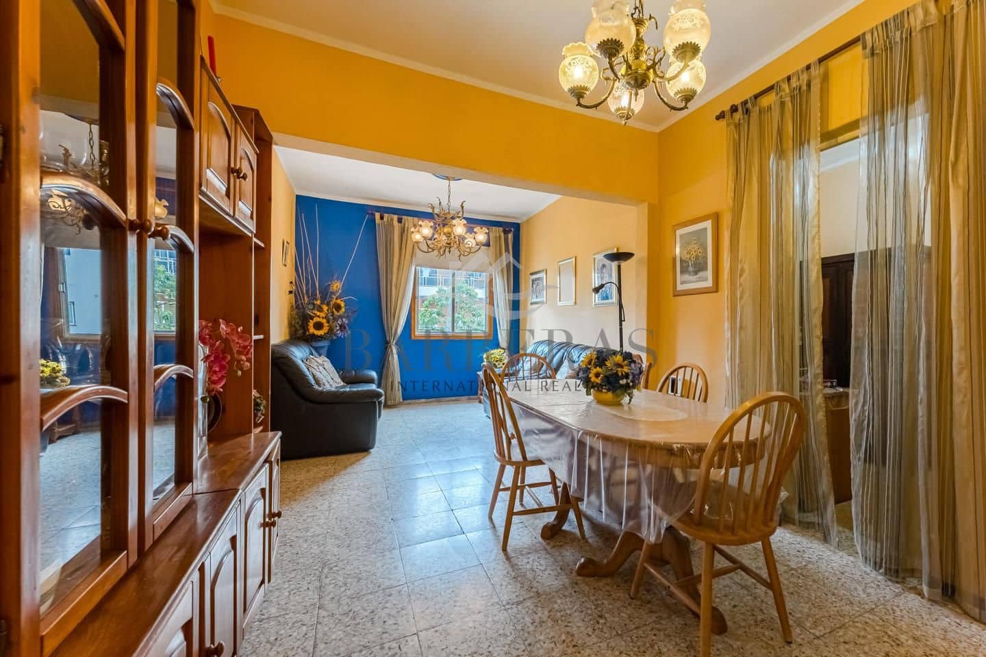 4 Zimmer Villa zu verkaufen in Valle de San Lorenzo - 487.000 € (Ref: 9261972)