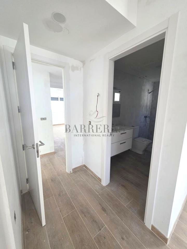 3 soverom Villa til salgs i San Miguel de Abona med svømmebasseng garasje - € 435 000 (Ref: 9271439)
