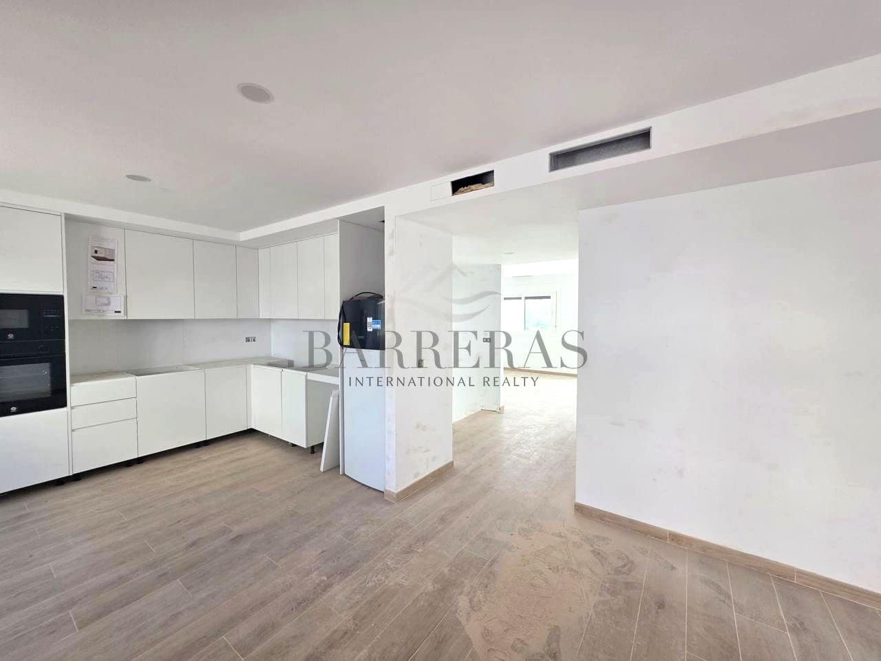 3 soverom Villa til salgs i San Miguel de Abona med svømmebasseng garasje - € 435 000 (Ref: 9271439)