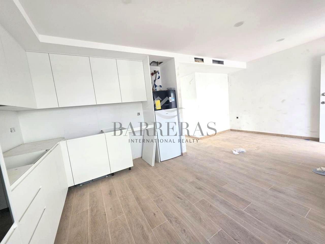 3 soverom Villa til salgs i San Miguel de Abona med svømmebasseng garasje - € 435 000 (Ref: 9271439)