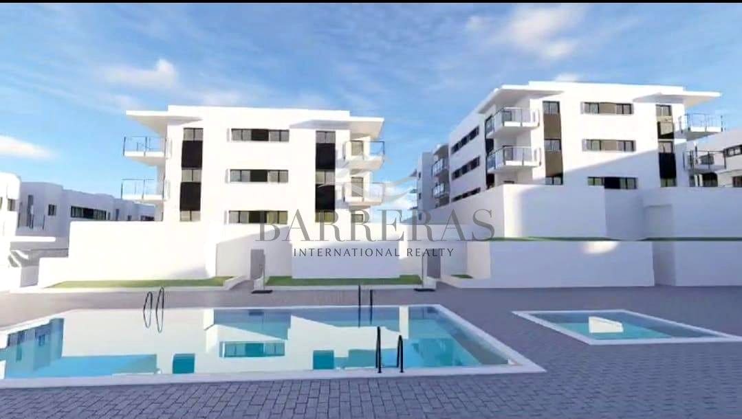 3 soverom Villa til salgs i San Miguel de Abona med svømmebasseng garasje - € 435 000 (Ref: 9271439)