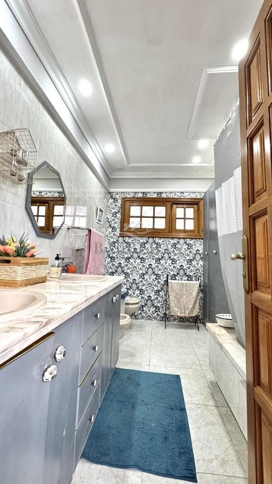 7 sypialnia Willa na sprzedaż w San Cristobal de La Laguna - 795 000 € (Ref: 9337281)