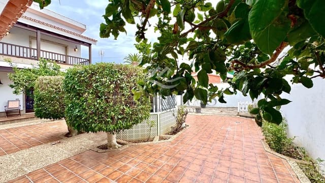 7 sypialnia Willa na sprzedaż w San Cristóbal de La Laguna - 795 000 € (Ref: 9337281)