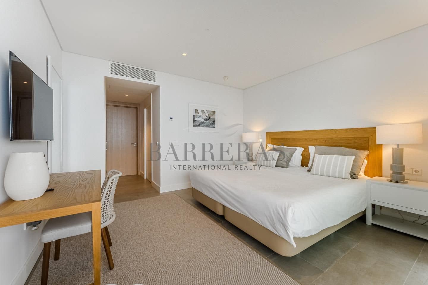 2 chambre Appartement à vendre à Guia de Isora avec piscine garage - 1 250 000 € (Ref: 9357486)