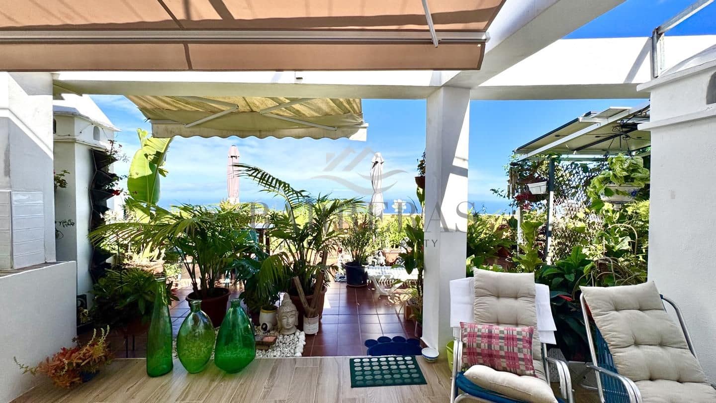 2 sovrum Lägenhet till salu i Los Realejos med garage - 215 000 € (Ref: 9388686)