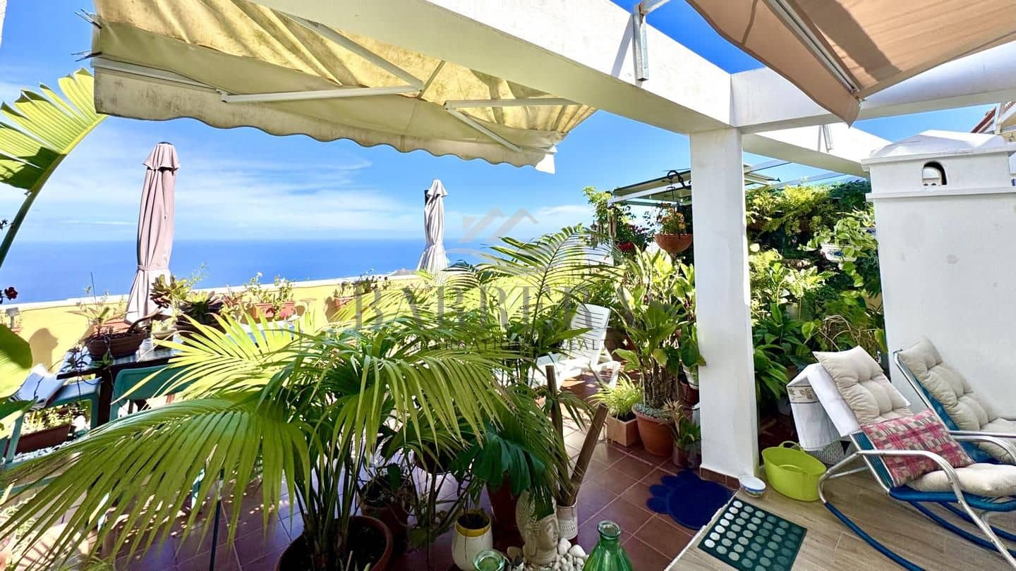 2 sovrum Lägenhet till salu i Los Realejos med garage - 215 000 € (Ref: 9388686)