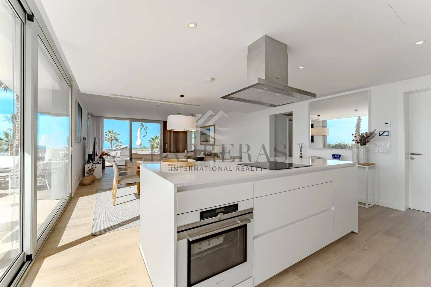 3 Zimmer Villa zu verkaufen in Piedra Hincada mit Pool - 1.850.000 € (Ref: 9750843)