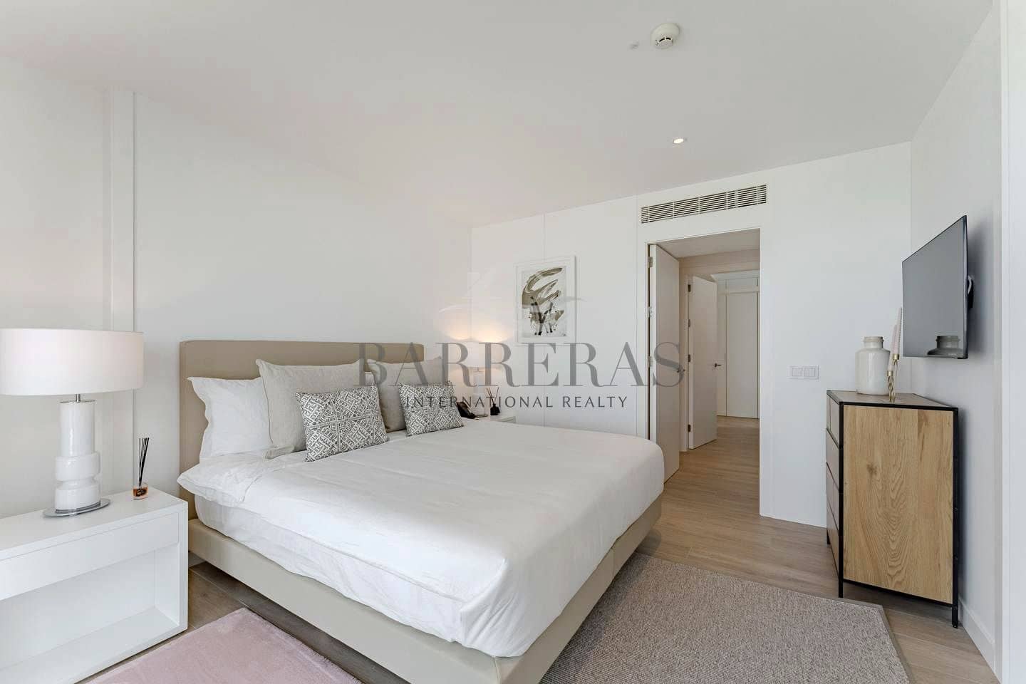 3 Zimmer Villa zu verkaufen in Piedra Hincada mit Pool - 1.850.000 € (Ref: 9750843)