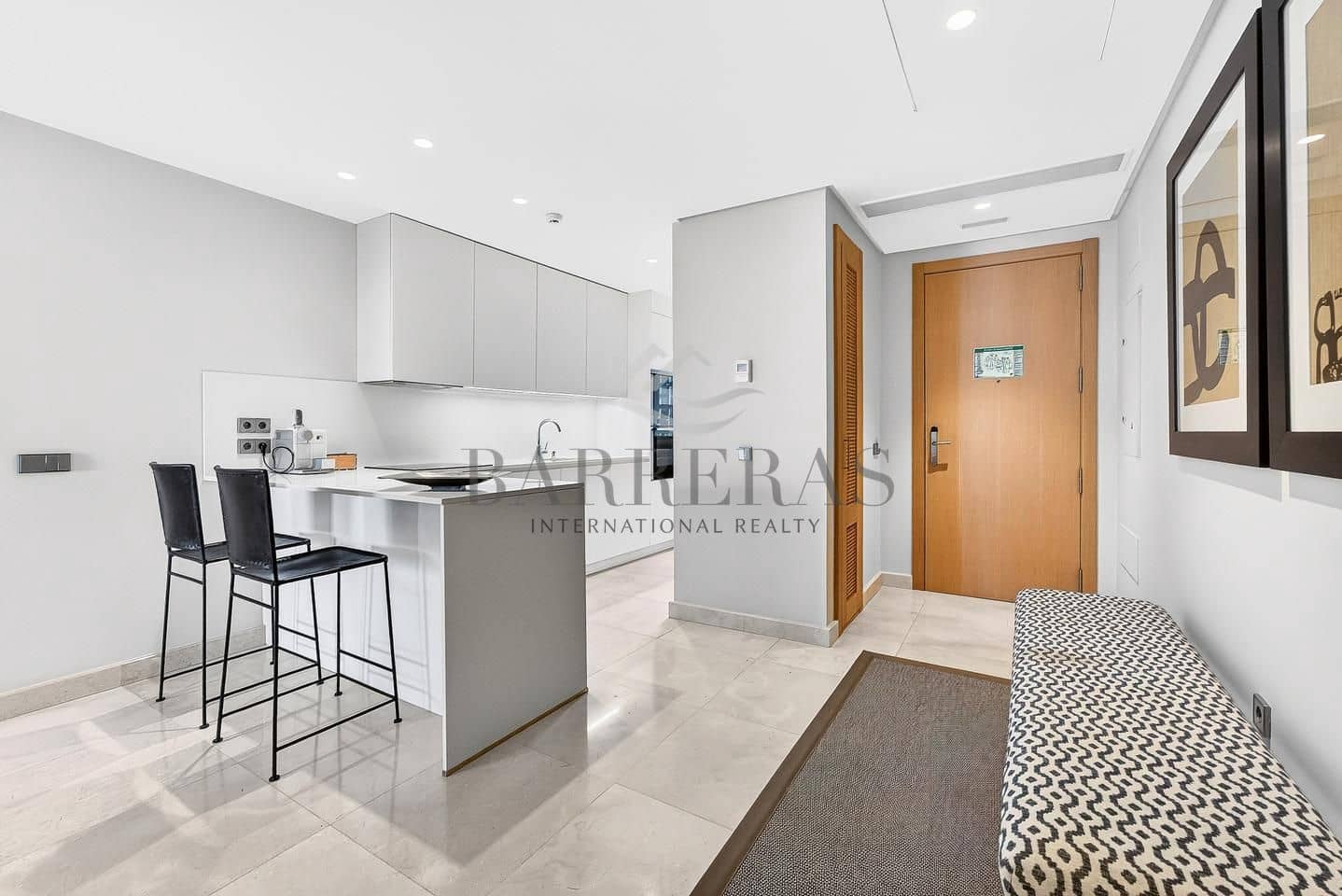 2 soverom Leilighet til salgs i Guia de Isora med svømmebasseng garasje - € 845 000 (Ref: 9750844)