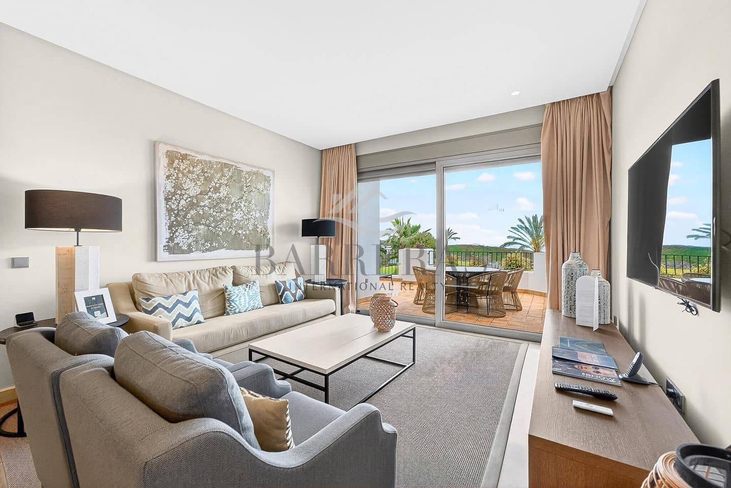 2 soverom Leilighet til salgs i Guia de Isora med svømmebasseng garasje - € 845 000 (Ref: 9750844)