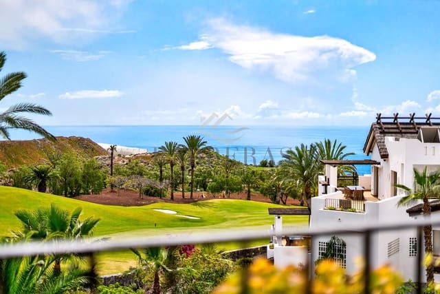 2 soverom Leilighet til salgs i Guía de Isora med svømmebasseng garasje - € 845 000 (Ref: 9750844)