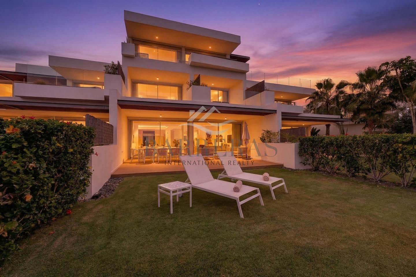 3 Zimmer Wohnung zu verkaufen in Guia de Isora mit Pool Garage - 1.690.000 € (Ref: 9750845)