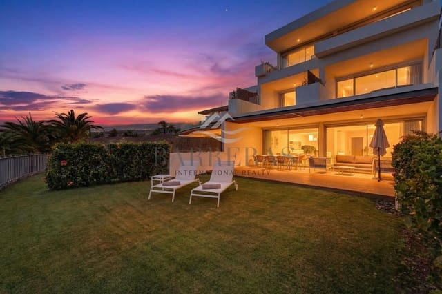 3 Zimmer Wohnung zu verkaufen in Guía de Isora mit Pool Garage - 1.690.000 € (Ref: 9750845)