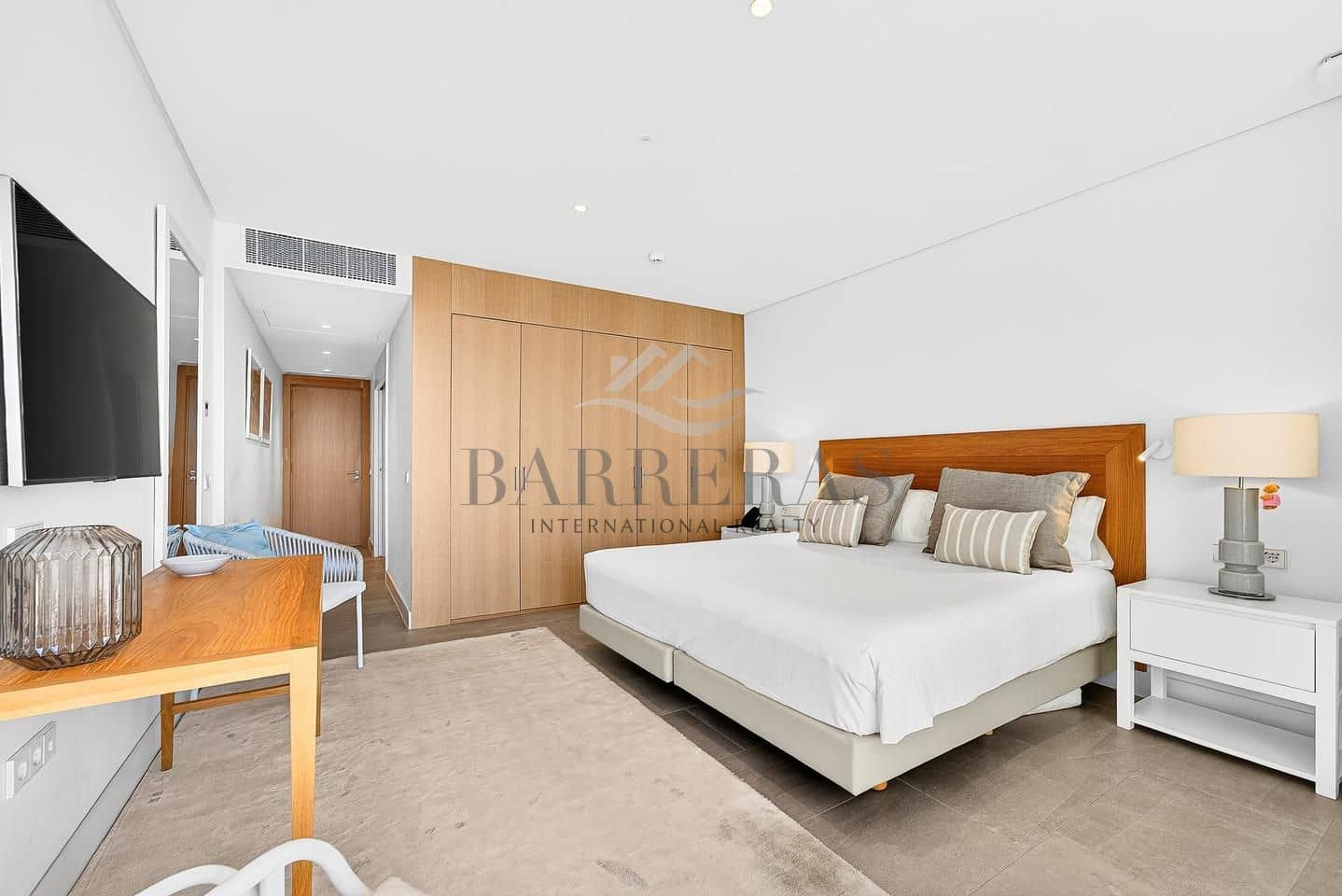 3 Zimmer Wohnung zu verkaufen in Guia de Isora mit Pool Garage - 1.690.000 € (Ref: 9750845)