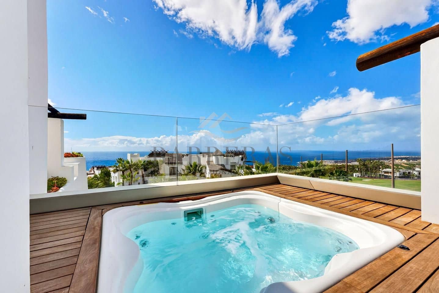 2 bedroom Flat for sale in Santa Cruz de Tenerife with pool garage - € 1,149,000 (Ref: 9750847)