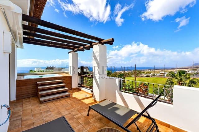 2 bedroom Flat for sale in Santa Cruz de Tenerife with pool garage - € 1,149,000 (Ref: 9750847)