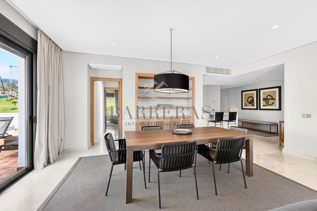 2 bedroom Flat for sale in Santa Cruz de Tenerife with pool garage - € 1,149,000 (Ref: 9750847)