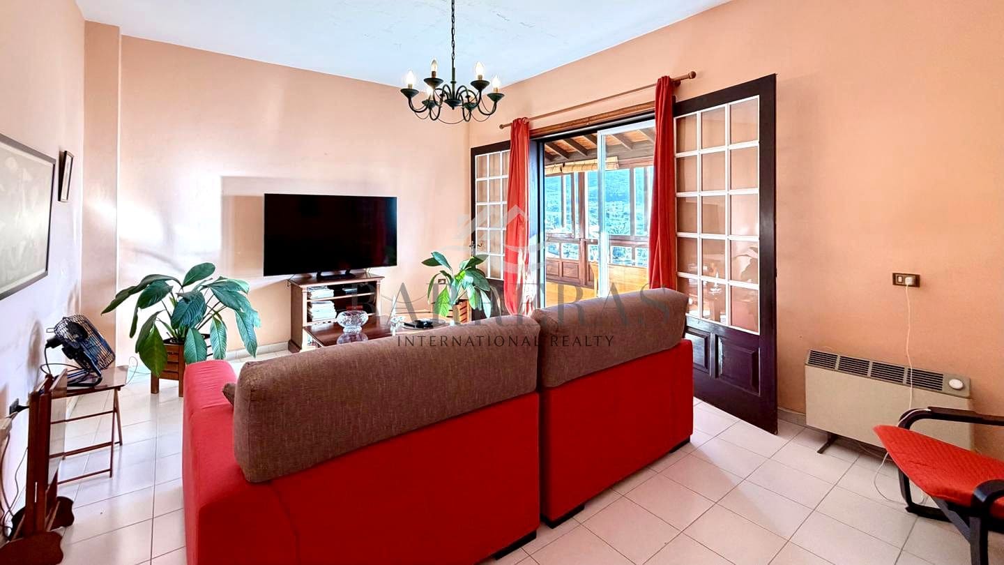 Chalet de 7 habitaciones en Tegueste en venta - 895.000 € (Ref: 9750848)