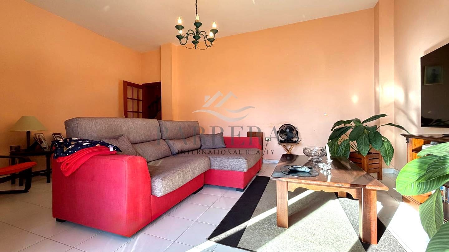 Chalet de 7 habitaciones en Tegueste en venta - 895.000 € (Ref: 9750848)