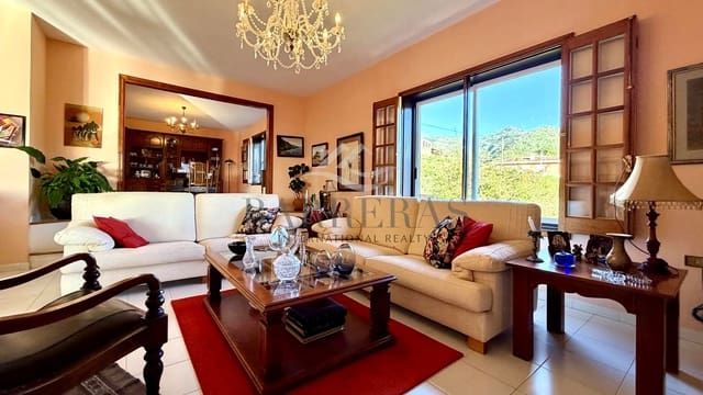 Chalet de 7 habitaciones en Tegueste en venta - 895.000 € (Ref: 9750848)