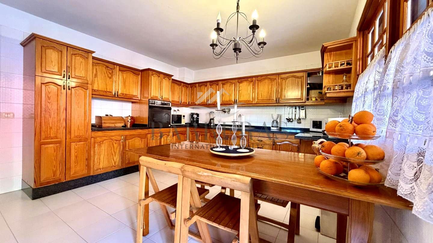 Chalet de 7 habitaciones en Tegueste en venta - 895.000 € (Ref: 9750848)