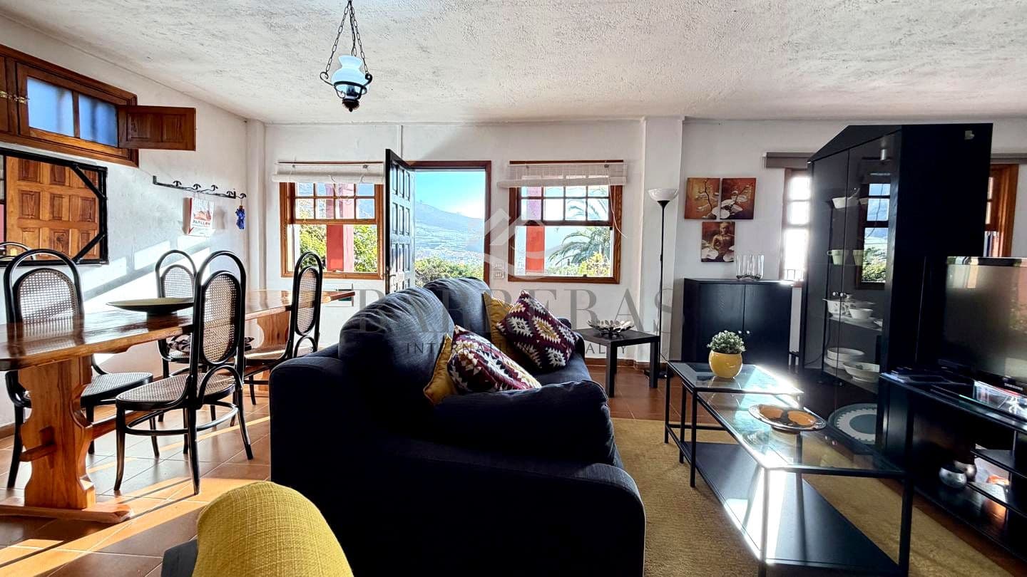 Chalet de 7 habitaciones en Tegueste en venta - 895.000 € (Ref: 9750848)