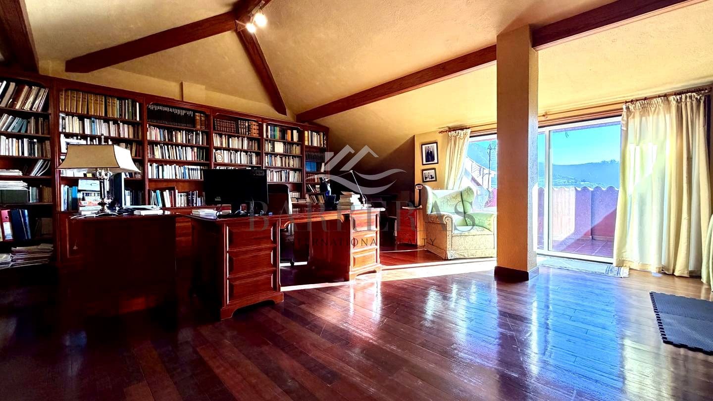 Chalet de 7 habitaciones en Tegueste en venta - 895.000 € (Ref: 9750848)