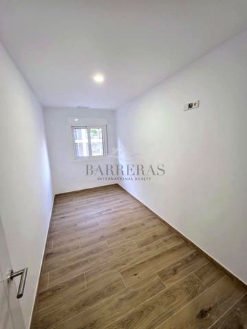 3 soverom Leilighet til salgs i Las Chafiras (San Miguel), San Miguel de Abona med svømmebasseng garasje - € 310 000 (Ref: 9750850)