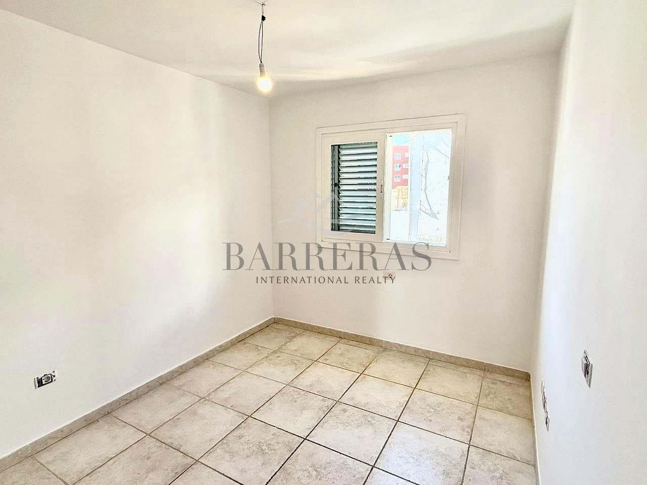 3 bedroom Villa for sale in San Miguel de Abona - € 295,000 (Ref: 9771991)