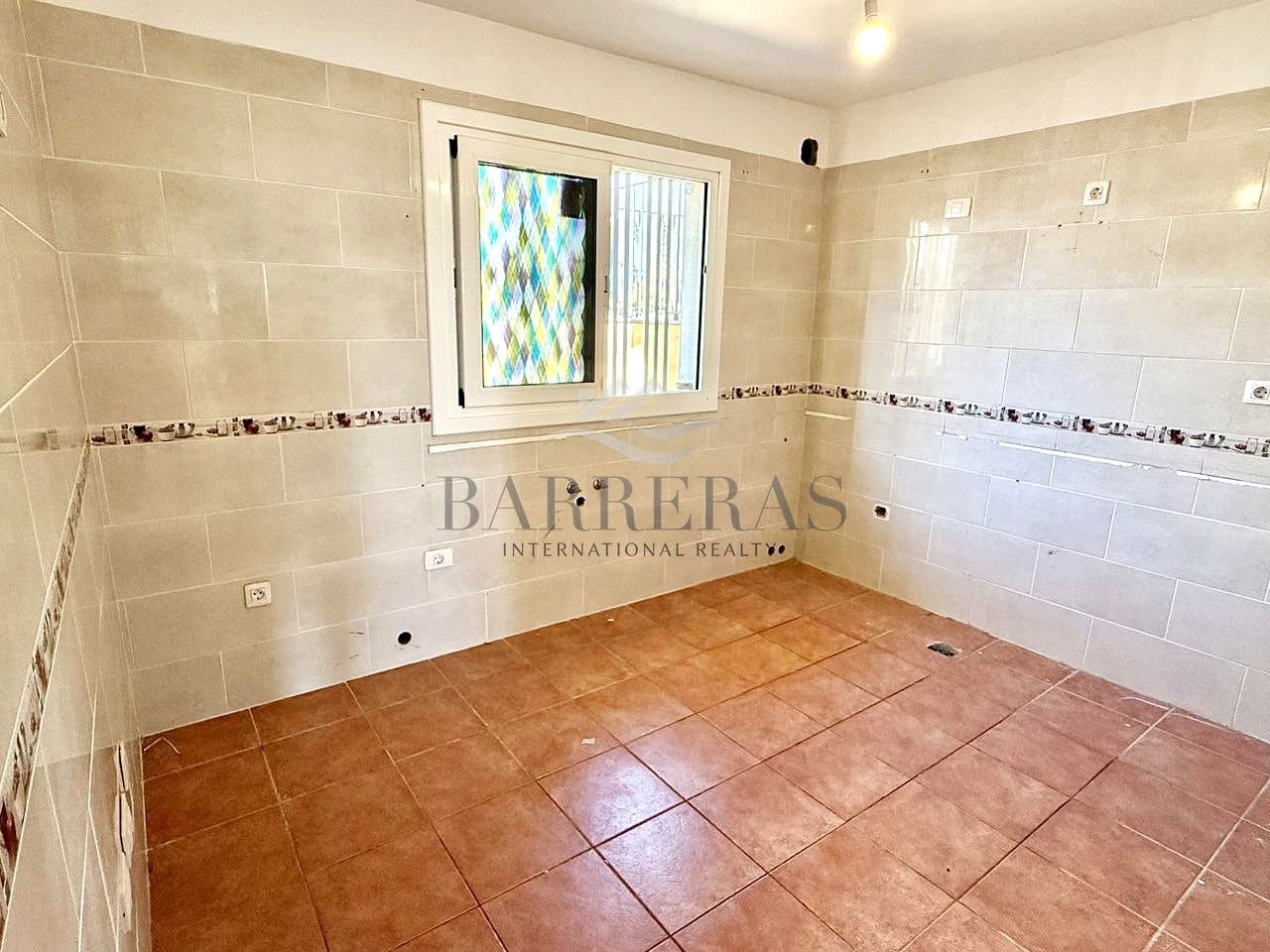 3 bedroom Villa for sale in San Miguel de Abona - € 295,000 (Ref: 9771991)