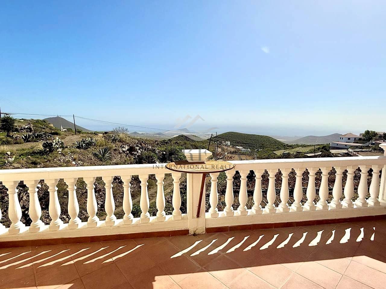 3 bedroom Villa for sale in San Miguel de Abona - € 295,000 (Ref: 9771991)