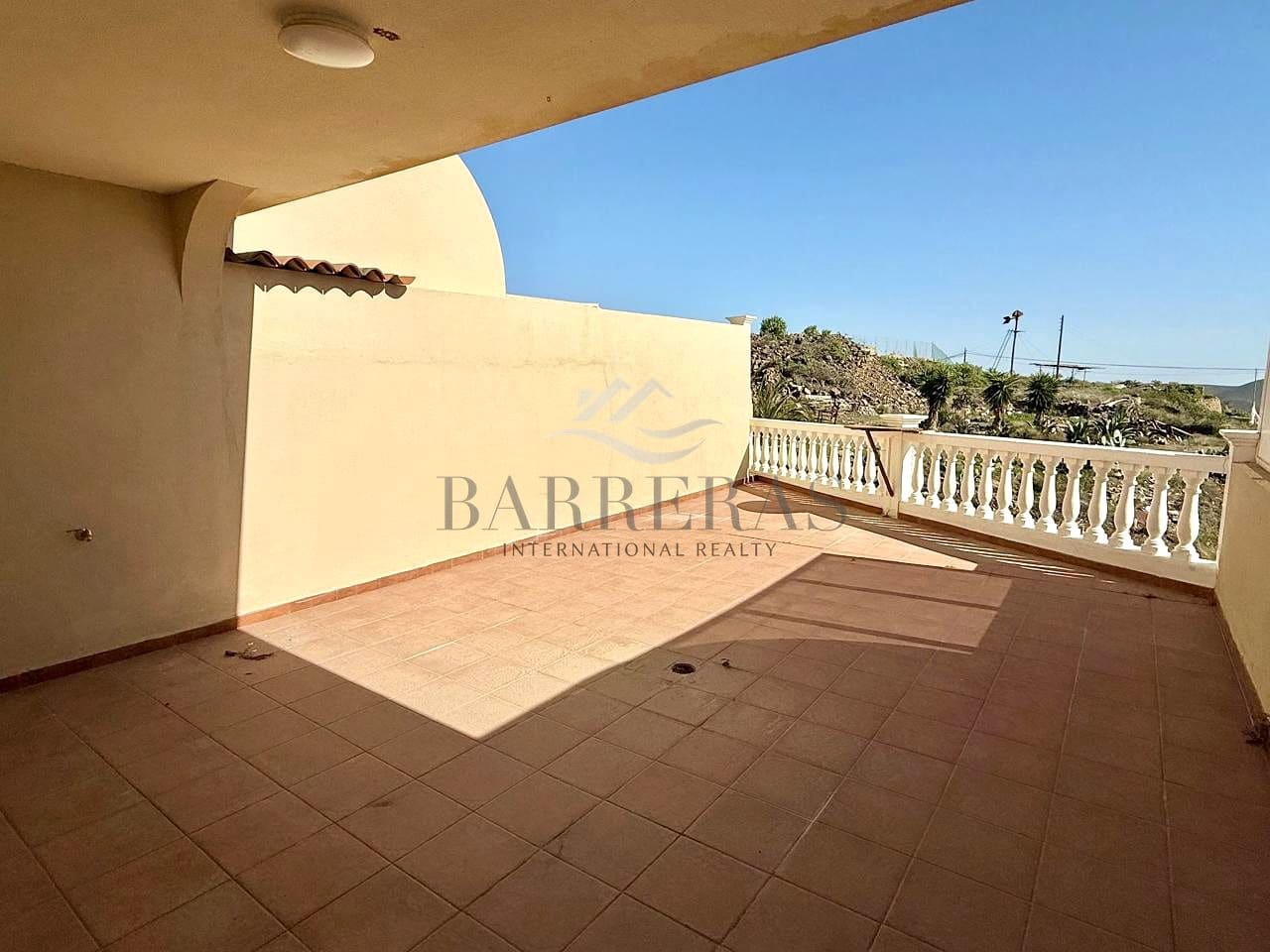 3 bedroom Villa for sale in San Miguel de Abona - € 295,000 (Ref: 9771991)