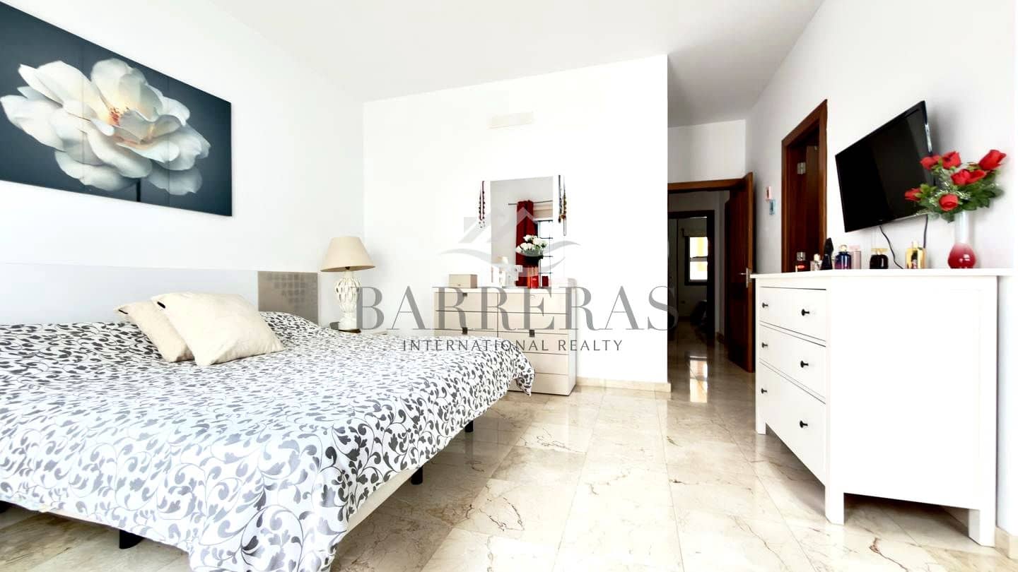 2 chambre Appartement à vendre à Llano del Camello avec piscine garage - 450 000 € (Ref: 9771992)