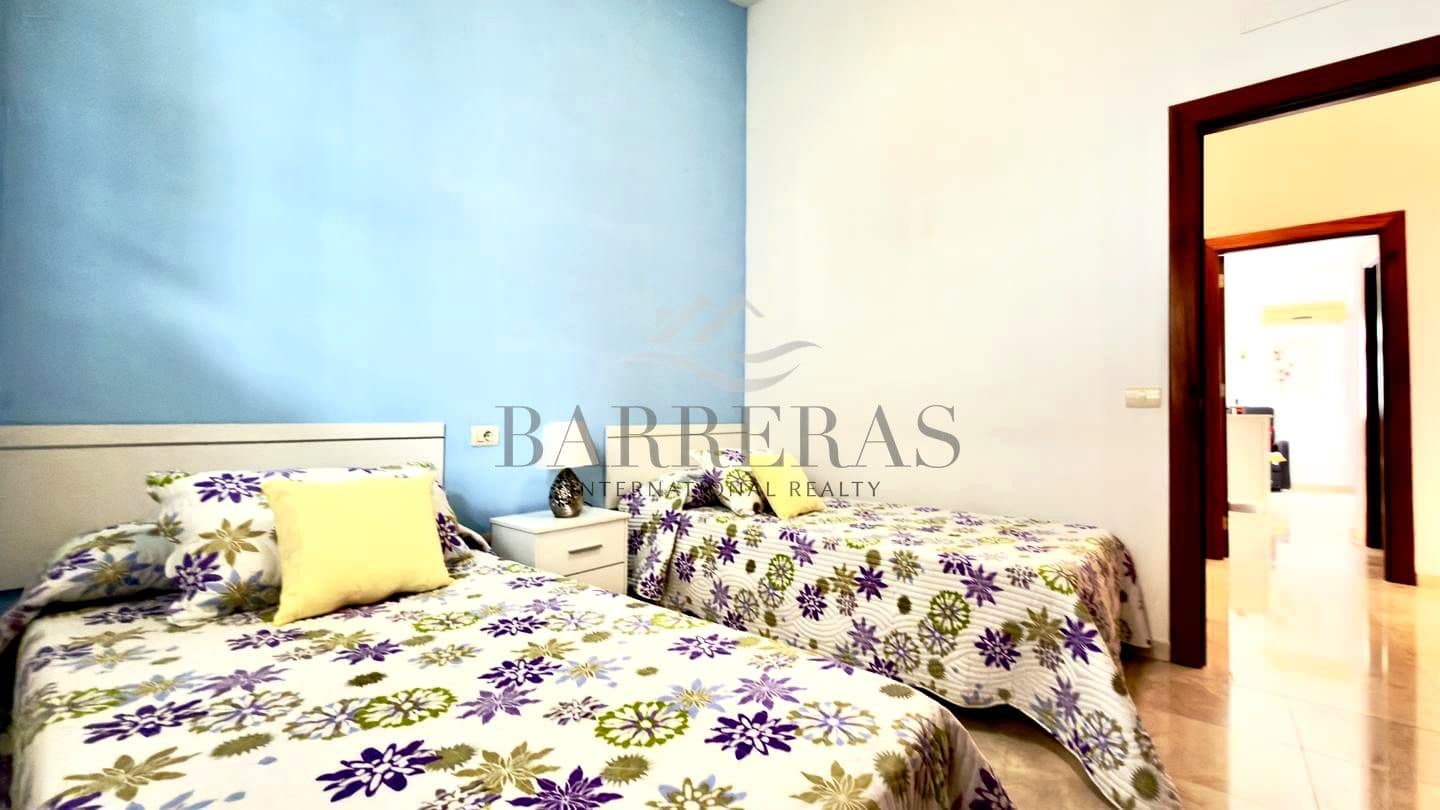 2 chambre Appartement à vendre à Llano del Camello avec piscine garage - 450 000 € (Ref: 9771992)