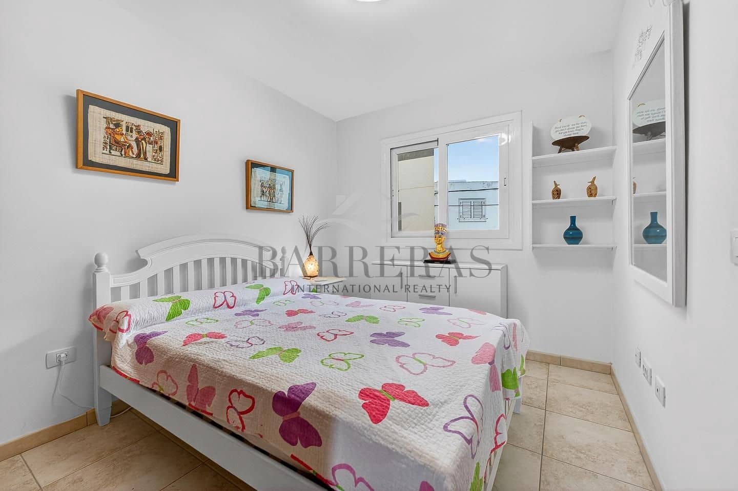 4 soveværelse Villa til salg i San Miguel de Abona med garage - € 330.000 (Ref: 9838647)
