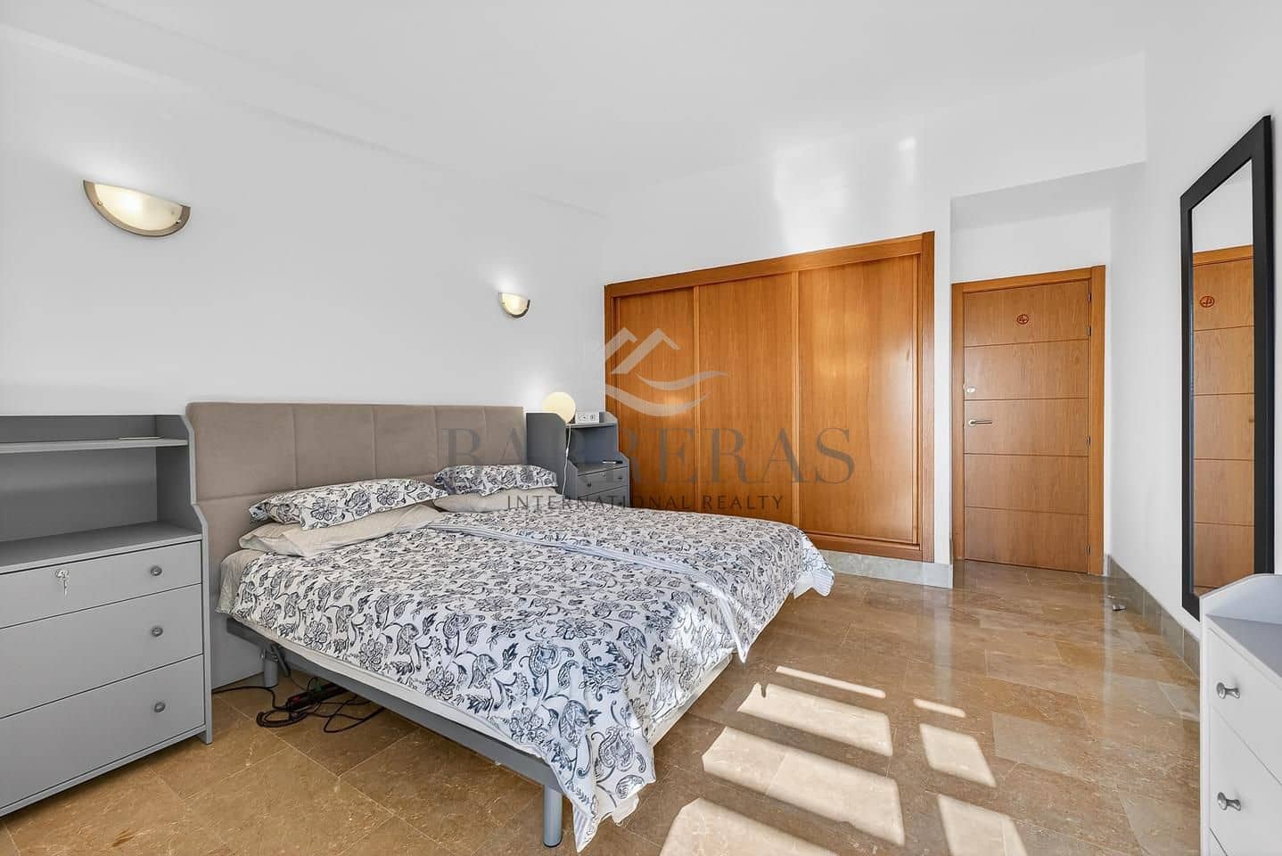 3 bedroom Villa for sale in Amarilla Golf with pool garage - € 650,000 (Ref: 9839947)