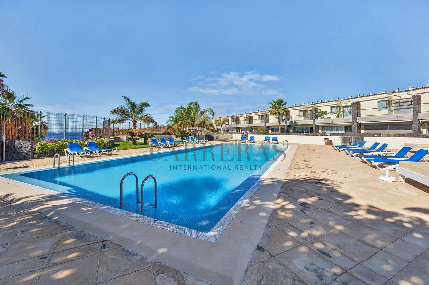 3 bedroom Villa for sale in Amarilla Golf with pool garage - € 650,000 (Ref: 9839947)