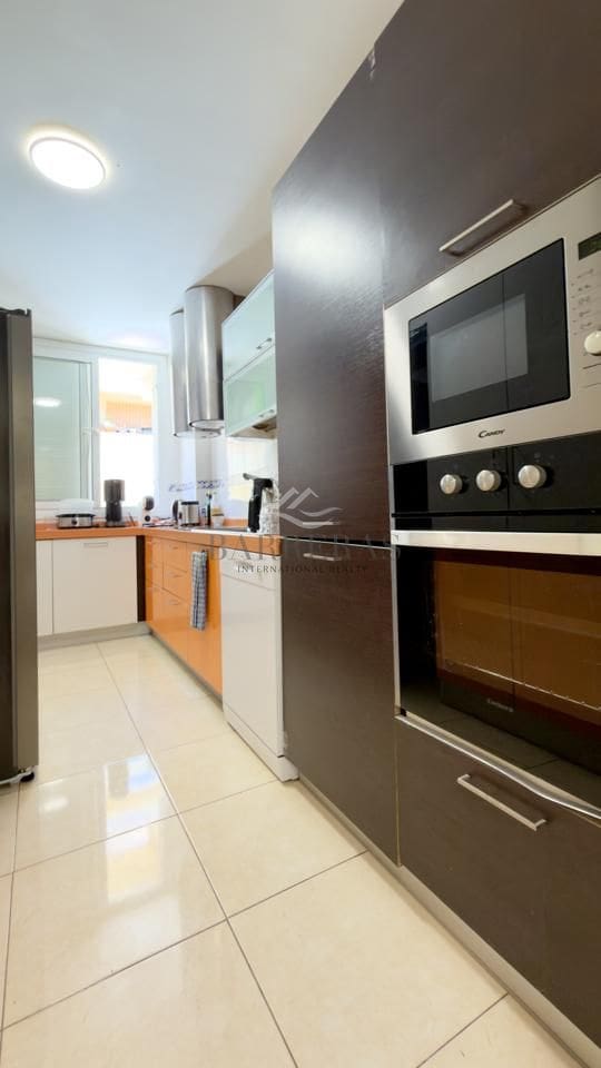 3 bedroom Flat for sale in Los Abrigos with garage - € 245,000 (Ref: 9858613)