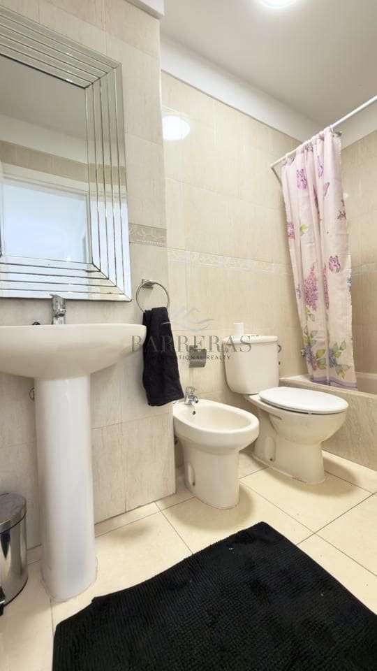 3 bedroom Flat for sale in Los Abrigos with garage - € 245,000 (Ref: 9858613)