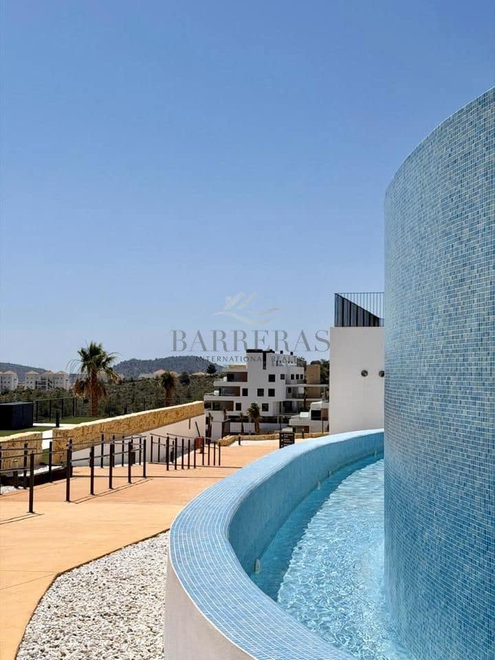 2 slaapkamer Flat te koop in Benidorm met zwembad garage - € 475.000 (Ref: 9889428)